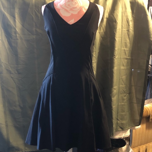 MARVEL BLACK WIDOW DRESS Medium - Picture 3 of 4